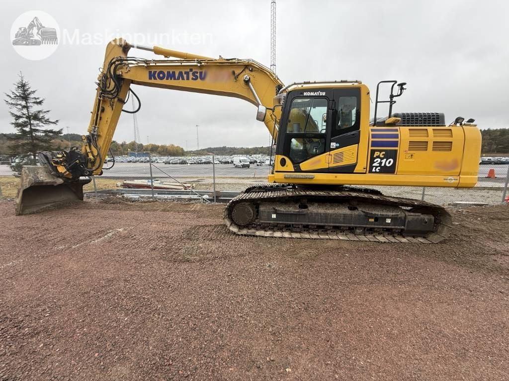 Lease a Komatsu PC 210 LC-11EO  Komatsu PC 210 LC-11EO: picture 7