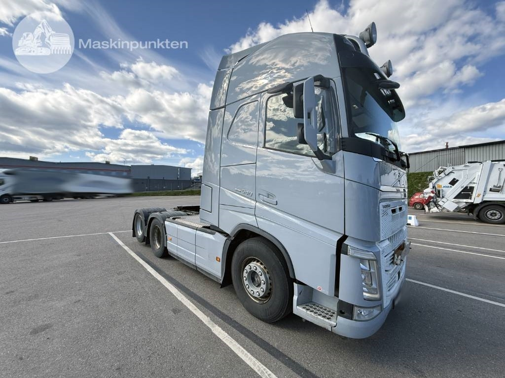 Volvo FH 540 - Tractor unit: picture 3 Volvo FH 540 - Tractor unit: picture 3