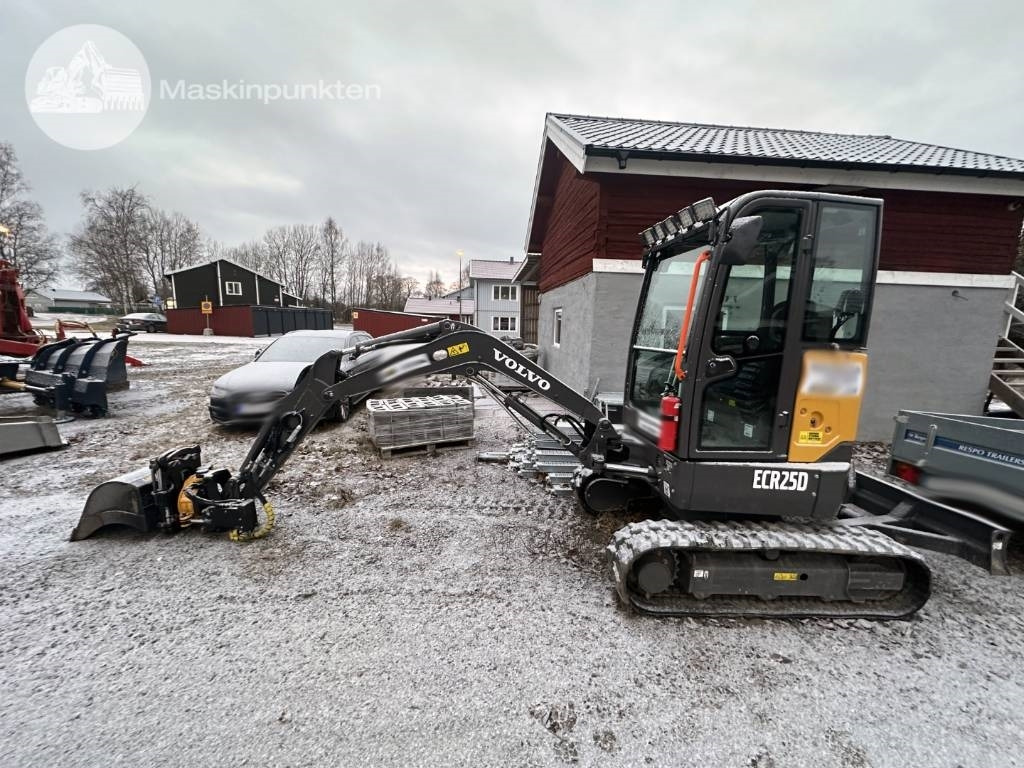 Volvo ECR 25 D - Mini excavator: picture 3 Volvo ECR 25 D - Mini excavator: picture 3