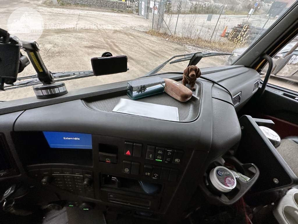 Tipper Volvo FMX 380: picture 31 Tipper Volvo FMX 380: picture 31