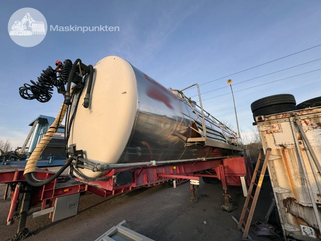 Wedholms DK 345-16 - Tank semi-trailer: picture 3 Wedholms DK 345-16 - Tank semi-trailer: picture 3