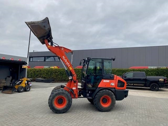 Kubota R 090 - Wheel loader: picture 2 Kubota R 090 - Wheel loader: picture 2