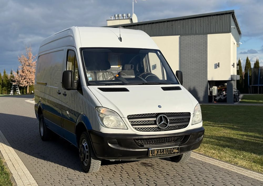 Mercedes-Benz SPRINTER 516 3,5 T MANUAL - Panel van: picture 3 Mercedes-Benz SPRINTER 516 3,5 T MANUAL - Panel van: picture 3