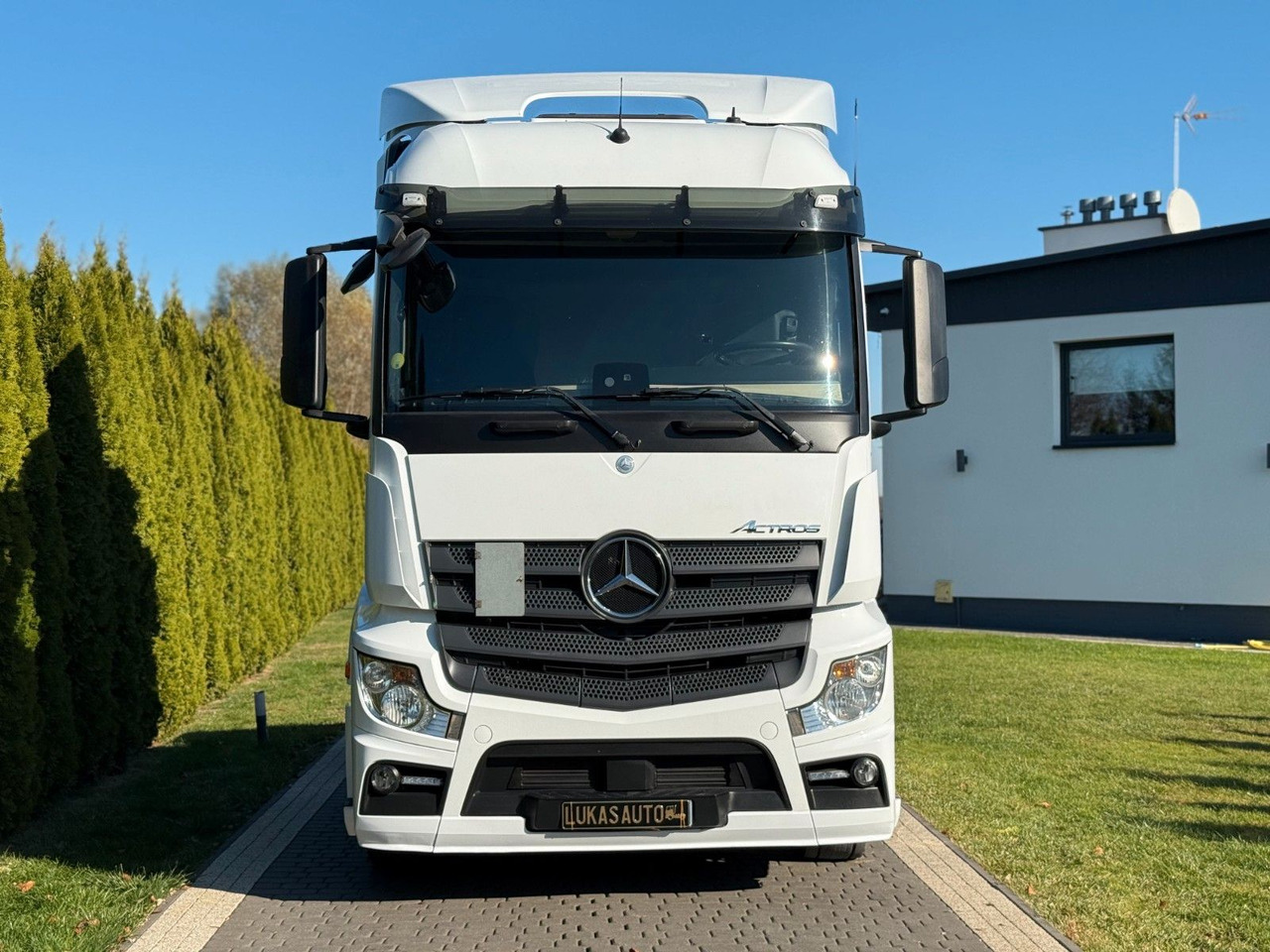 Mercedes-Benz ACTROS 1845 - Tractor unit: picture 2 Mercedes-Benz ACTROS 1845 - Tractor unit: picture 2