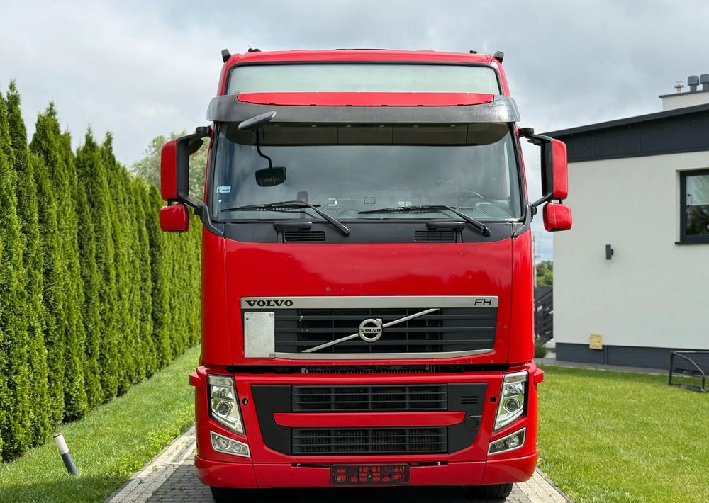 Volvo FH 440 AUTOMAT EURO 5 LODÓWKA - Tractor unit: picture 3 Volvo FH 440 AUTOMAT EURO 5 LODÓWKA - Tractor unit: picture 3