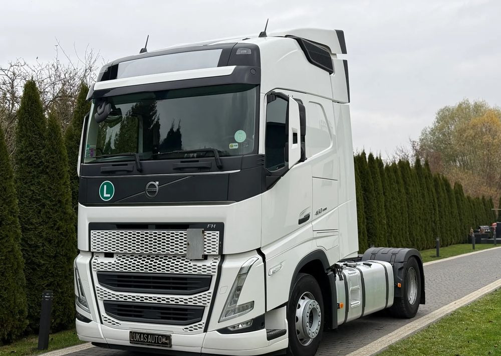 Volvo FH 460 AUTOMAT PARK COOL DWA ZBIORNIKI - Tractor unit: picture 3 Volvo FH 460 AUTOMAT PARK COOL DWA ZBIORNIKI - Tractor unit: picture 3