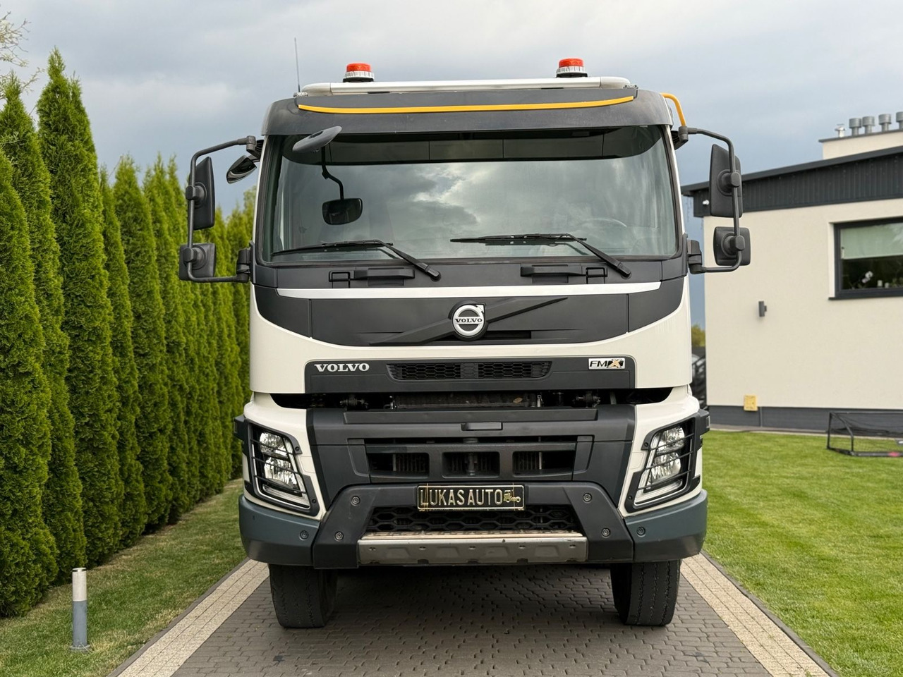Volvo FMX 500 8X4 RETARDER - Tipper: picture 3 Volvo FMX 500 8X4 RETARDER - Tipper: picture 3