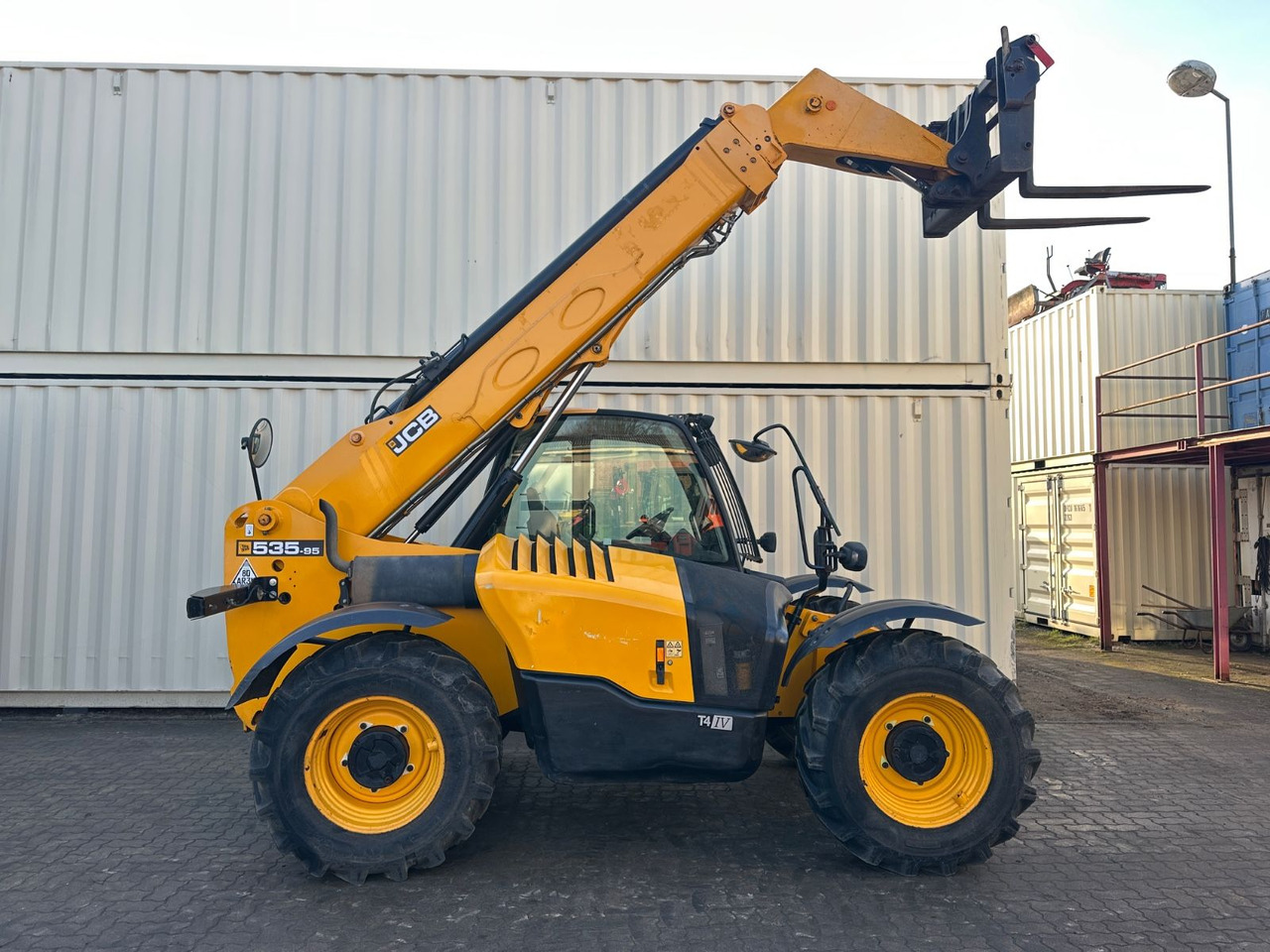 JCB 535-95 4x4x4,9.5M/3.5T, 2017 BJ, 2.845 BH - Telescopic handler: picture 5 JCB 535-95 4x4x4,9.5M/3.5T, 2017 BJ, 2.845 BH - Telescopic handler: picture 5