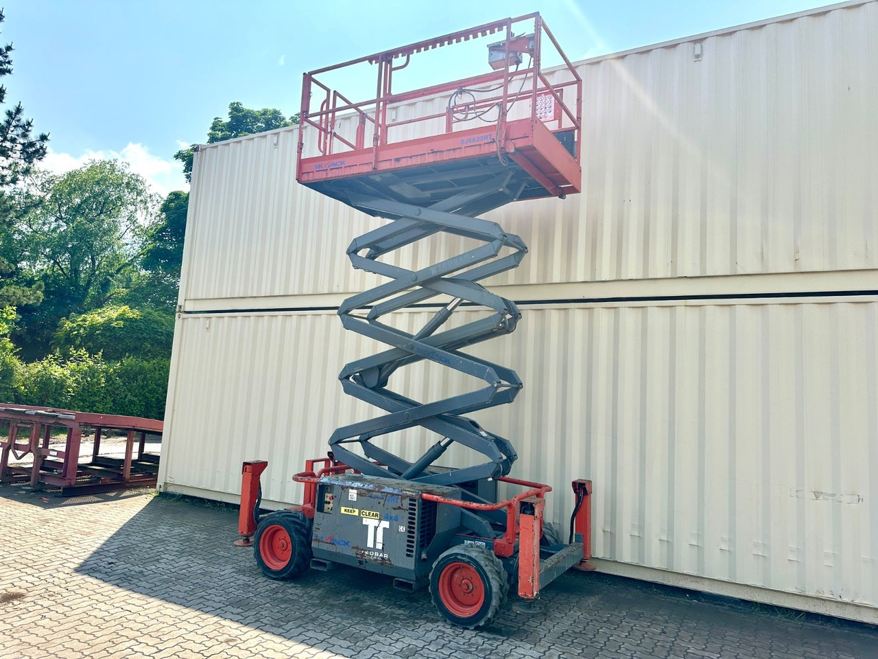 Skyjack SJ6832RT 4x4 Diesel, 11.8 Meter, 1.493 H - Scissor lift: picture 3 Skyjack SJ6832RT 4x4 Diesel, 11.8 Meter, 1.493 H - Scissor lift: picture 3