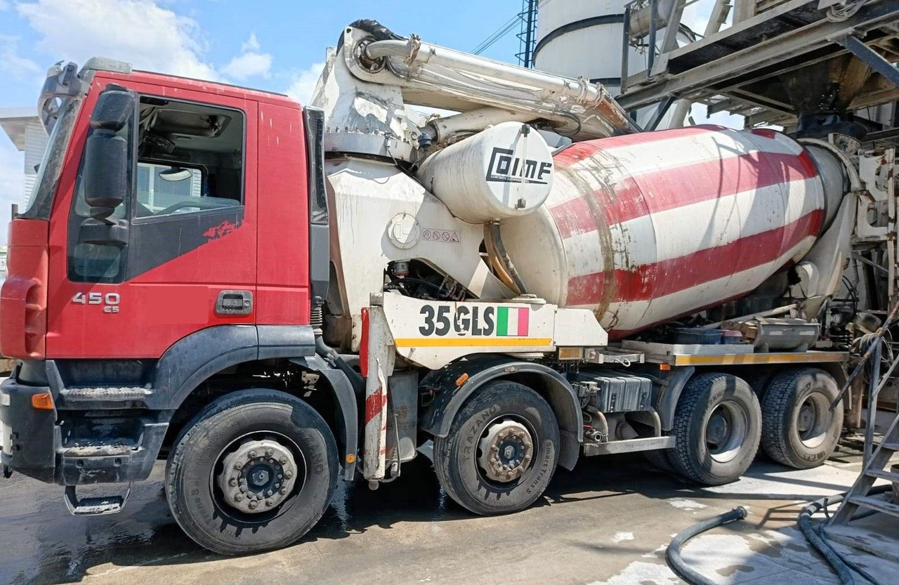 Iveco TRAKKER 450 COIME 35 - Concrete pump truck: picture 3 Iveco TRAKKER 450 COIME 35 - Concrete pump truck: picture 3
