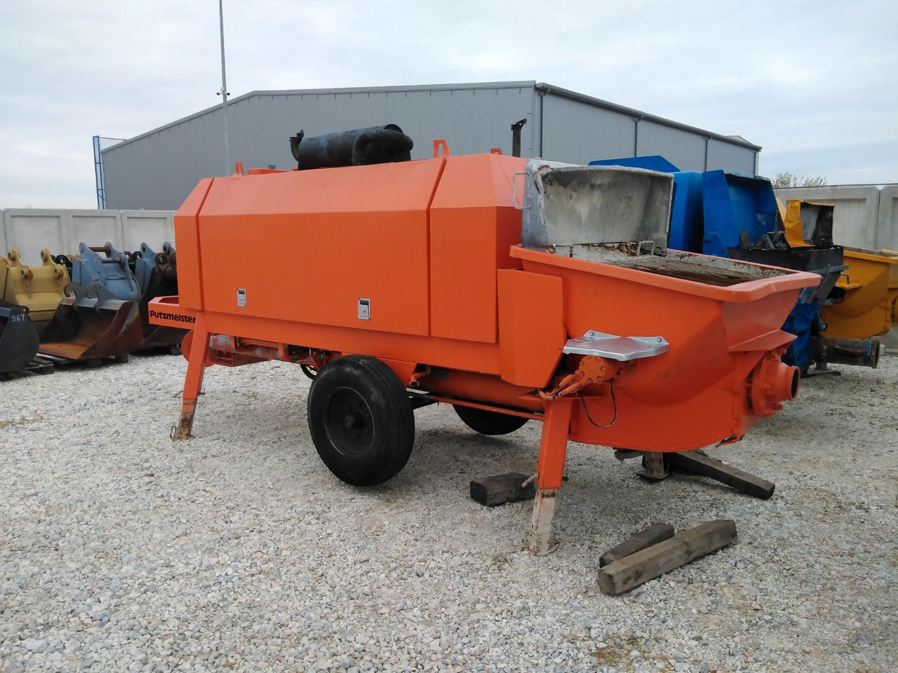 PUTZMEISTER BSA 1407 D - Concrete pump truck: picture 4 PUTZMEISTER BSA 1407 D - Concrete pump truck: picture 4