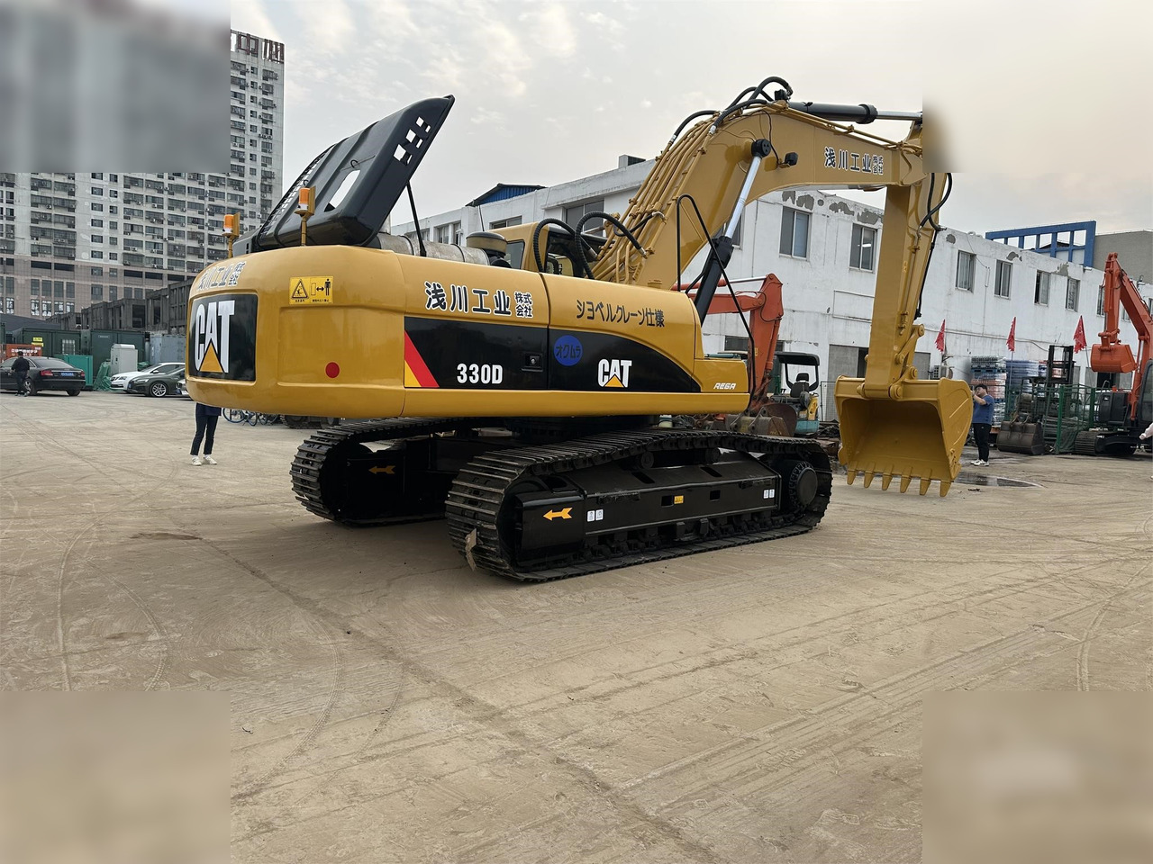 CATERPILLAR 330D - Crawler excavator: picture 4 CATERPILLAR 330D - Crawler excavator: picture 4