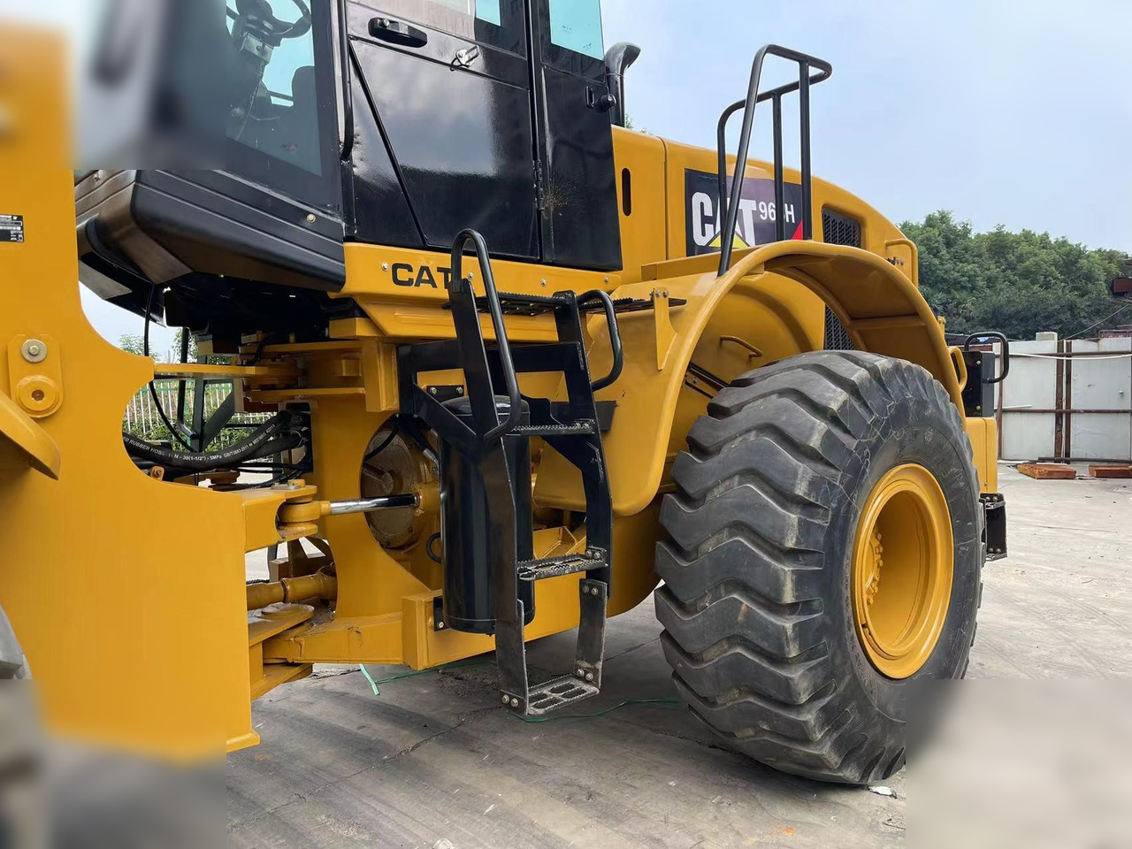 CATERPILLAR 966H - Wheel loader: picture 5 CATERPILLAR 966H - Wheel loader: picture 5