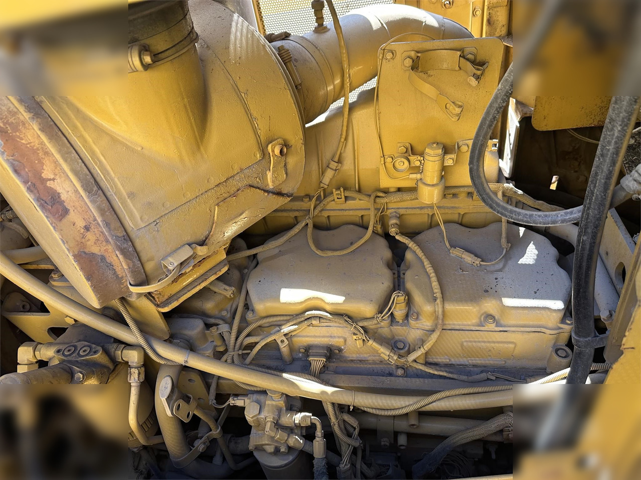 CATERPILLAR D7R II - Bulldozer: picture 3 CATERPILLAR D7R II - Bulldozer: picture 3