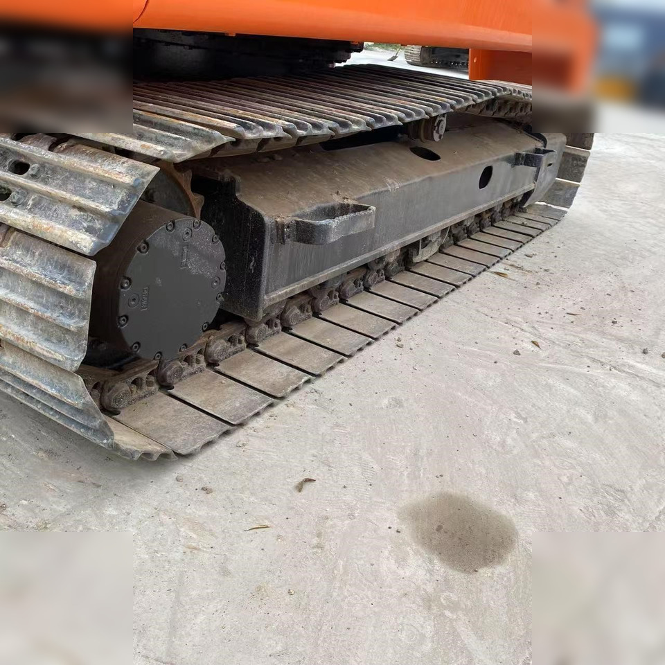 DOOSAN DX140 LC - Crawler excavator: picture 4 DOOSAN DX140 LC - Crawler excavator: picture 4