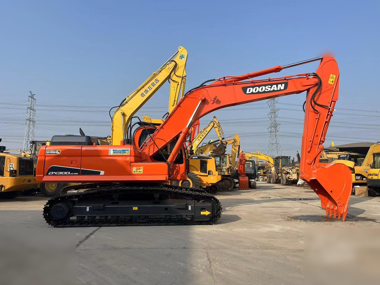 DOOSAN DX300 LC-9C - Crawler excavator: picture 1 DOOSAN DX300 LC-9C - Crawler excavator: picture 1