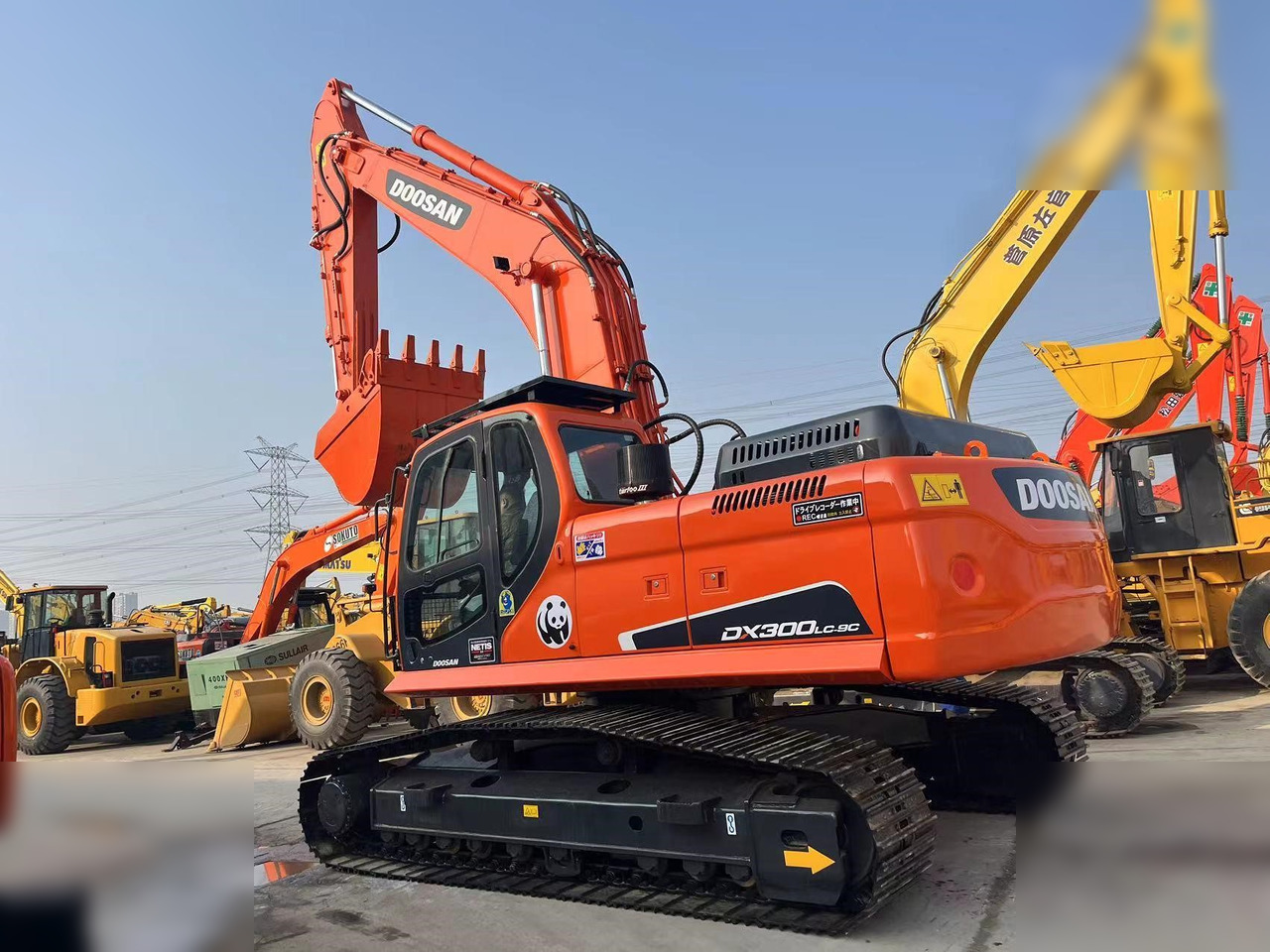 DOOSAN DX300 LC-9C - Crawler excavator: picture 3 DOOSAN DX300 LC-9C - Crawler excavator: picture 3
