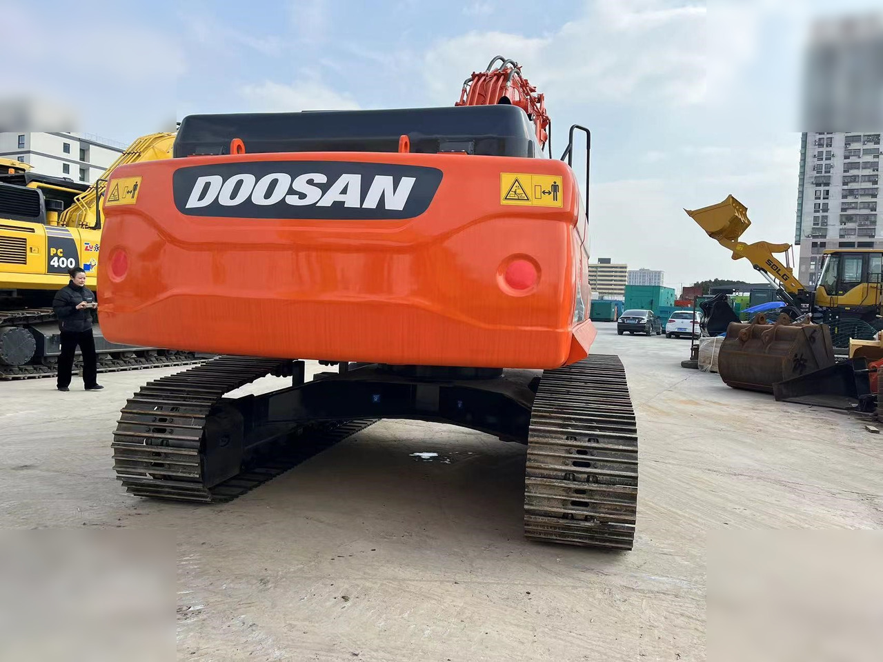 DOOSAN DX300 LC-9C - Crawler excavator: picture 4 DOOSAN DX300 LC-9C - Crawler excavator: picture 4