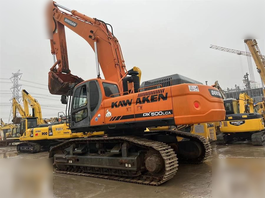 DOOSAN DX500 LCA - Crawler excavator: picture 1 DOOSAN DX500 LCA - Crawler excavator: picture 1