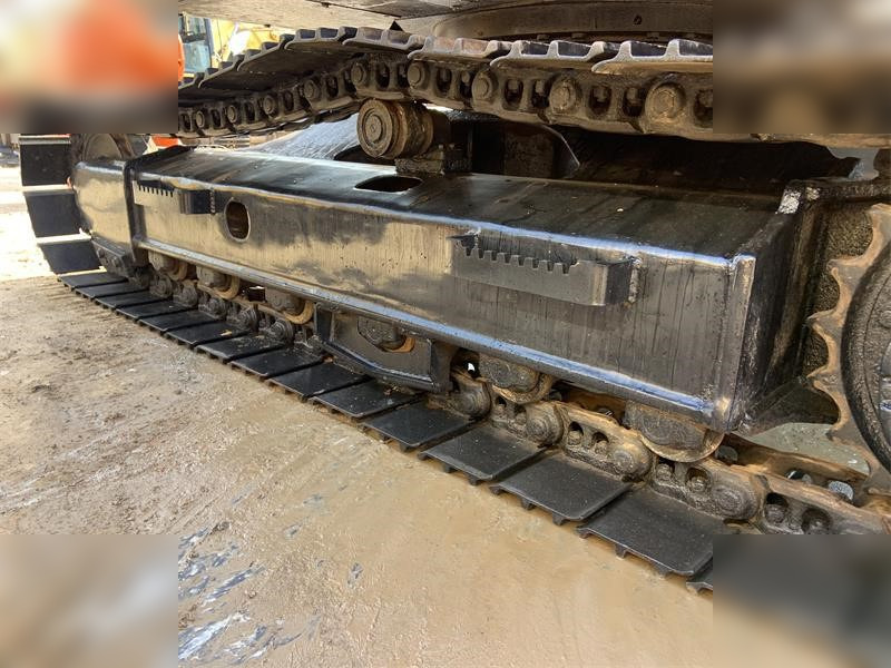 HITACHI EX100 - Crawler excavator: picture 5 HITACHI EX100 - Crawler excavator: picture 5
