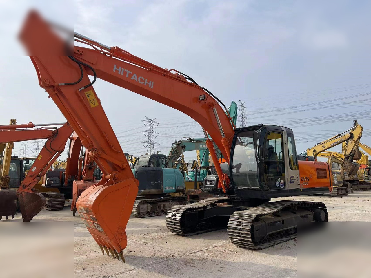 HITACHI ZX200 - Crawler excavator: picture 5 HITACHI ZX200 - Crawler excavator: picture 5