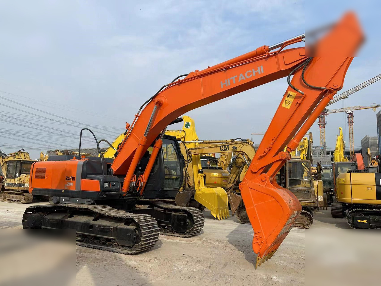 HITACHI ZX200 - Crawler excavator: picture 4 HITACHI ZX200 - Crawler excavator: picture 4
