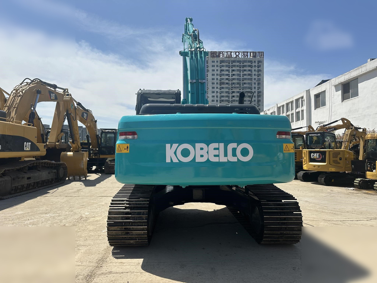KOBELCO SK210 LC-8 - Crawler excavator: picture 4 KOBELCO SK210 LC-8 - Crawler excavator: picture 4