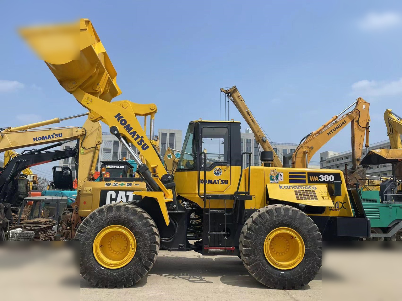 KOMATSU WA380-3 - Wheel loader: picture 1 KOMATSU WA380-3 - Wheel loader: picture 1