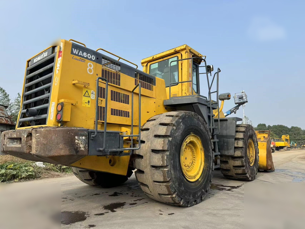 KOMATSU WA600-3 - Wheel loader: picture 4 KOMATSU WA600-3 - Wheel loader: picture 4