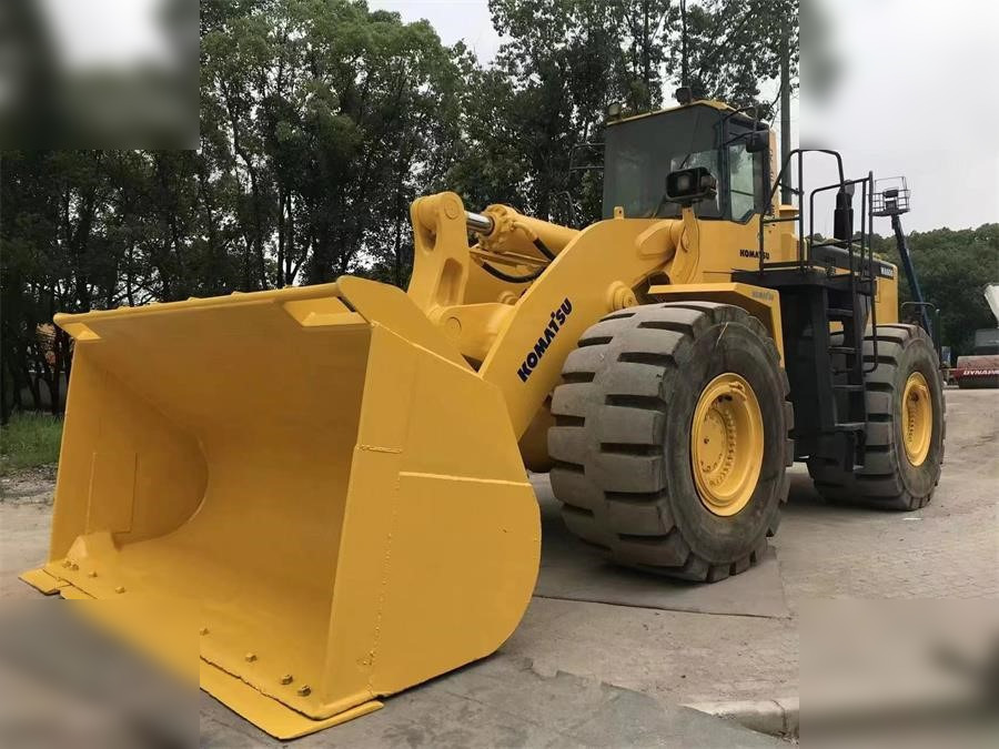 KOMATSU WA600-3 - Wheel loader: picture 2 KOMATSU WA600-3 - Wheel loader: picture 2