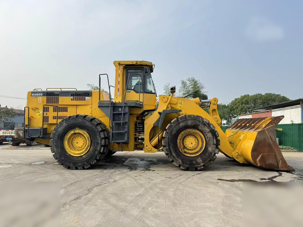 KOMATSU WA600-3 - Wheel loader: picture 2 KOMATSU WA600-3 - Wheel loader: picture 2