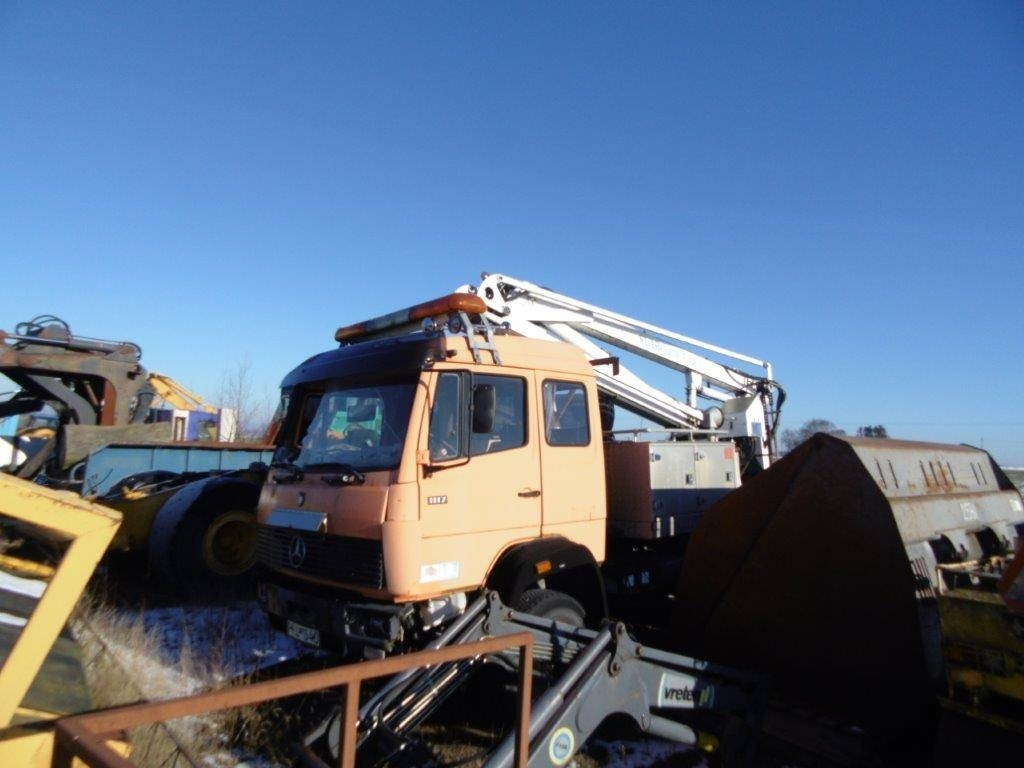 Skylift MB Crusher 1117 - Trailer mounted boom lift: picture 2 Skylift MB Crusher 1117 - Trailer mounted boom lift: picture 2