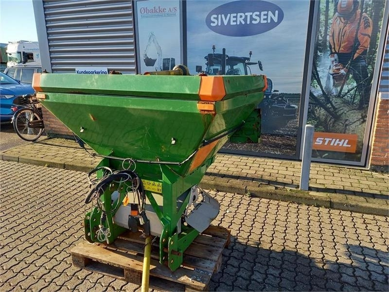 Amazone E+S 750 - Sand/ Salt spreader for Municipal/ Special vehicle: picture 1 Amazone E+S 750 - Sand/ Salt spreader for Municipal/ Special vehicle: picture 1