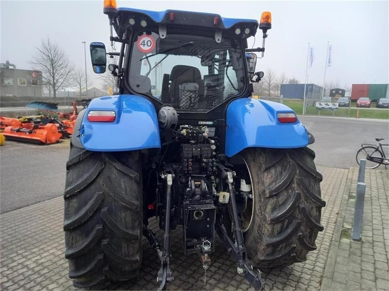 New Holland T7.270 AutoCommand - Farm tractor: picture 4 New Holland T7.270 AutoCommand - Farm tractor: picture 4