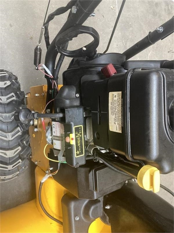 Stiga 1171 HST 18-2851-31 - Snow blower: picture 5 Stiga 1171 HST 18-2851-31 - Snow blower: picture 5