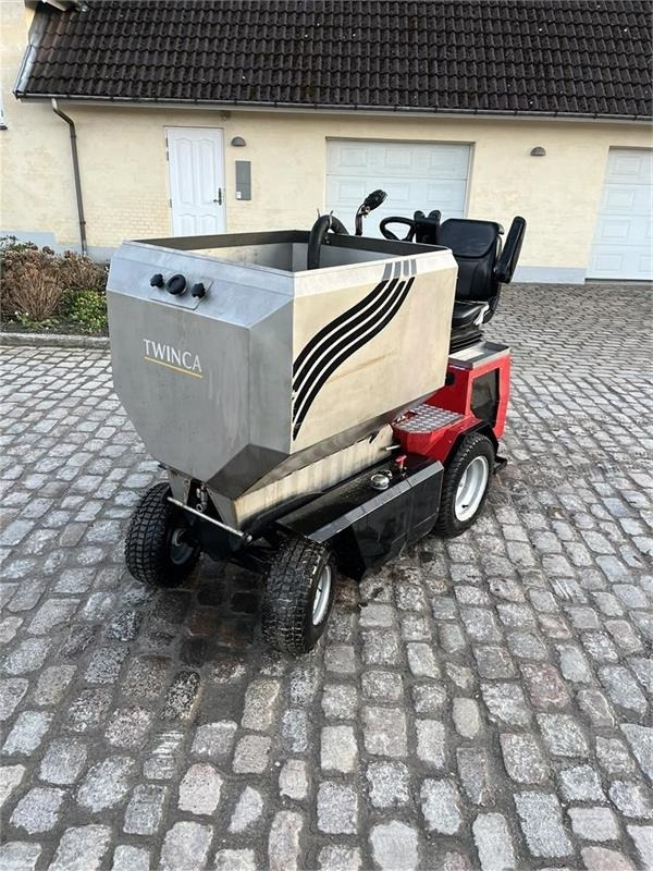 Twinca Fodervogn 4.60 - Livestock equipment: picture 2 Twinca Fodervogn 4.60 - Livestock equipment: picture 2