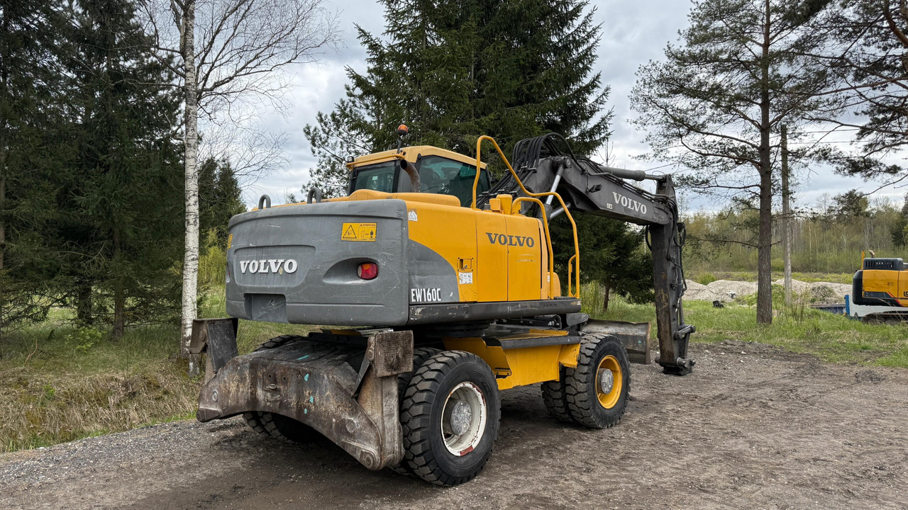 VOLVO EW160C - Wheel excavator: picture 4 VOLVO EW160C - Wheel excavator: picture 4