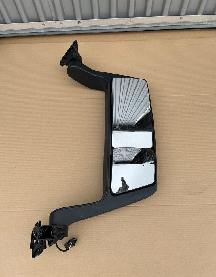 Lustro MAN TG3 TGS nowy model lusterko kompletne - Rear view mirror for Truck: picture 1 Lustro MAN TG3 TGS nowy model lusterko kompletne - Rear view mirror for Truck: picture 1