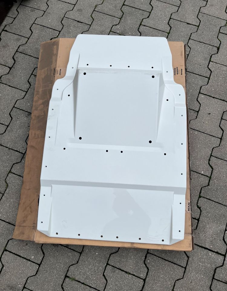 NOWY Błotnik MAN TGX euro 6 chlapacz biały - Fender for Truck: picture 1 NOWY Błotnik MAN TGX euro 6 chlapacz biały - Fender for Truck: picture 1