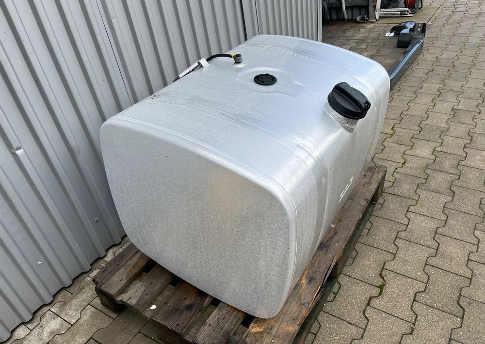 Zbiornik paliwa DAF XF XG CF 335 litrów bak - Fuel processing/ Fuel delivery for Truck: picture 2 Zbiornik paliwa DAF XF XG CF 335 litrów bak - Fuel processing/ Fuel delivery for Truck: picture 2