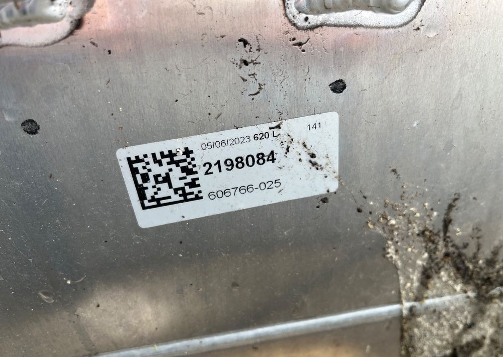 Zbiornik paliwa DAF XG XF CF 620 litrów bak jak NOWY - Fuel processing/ Fuel delivery for Truck: picture 5 Zbiornik paliwa DAF XG XF CF 620 litrów bak jak NOWY - Fuel processing/ Fuel delivery for Truck: picture 5