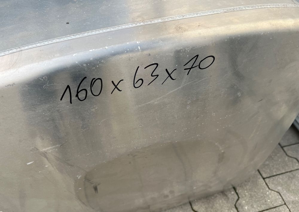 Zbiornik paliwa MAN TGX TGS 590 litrów bak - Fuel processing/ Fuel delivery for Truck: picture 5 Zbiornik paliwa MAN TGX TGS 590 litrów bak - Fuel processing/ Fuel delivery for Truck: picture 5