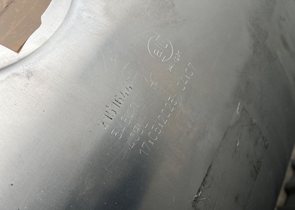 Zbiornik paliwa Volvo FH FM Renault 405 litrów bak 101 cm - Fuel processing/ Fuel delivery for Truck: picture 4 Zbiornik paliwa Volvo FH FM Renault 405 litrów bak 101 cm - Fuel processing/ Fuel delivery for Truck: picture 4