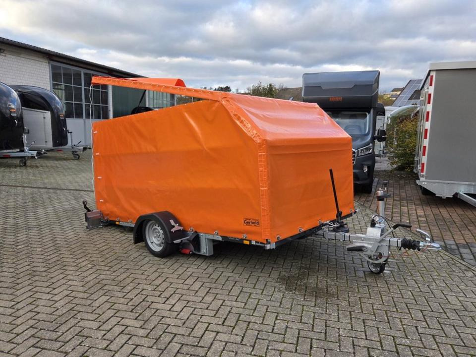 PKW Anhänger Unsinn Absenkanhänger 100 km/h Alubordwände Plane - Car trailer: picture 1 PKW Anhänger Unsinn Absenkanhänger 100 km/h Alubordwände Plane - Car trailer: picture 1