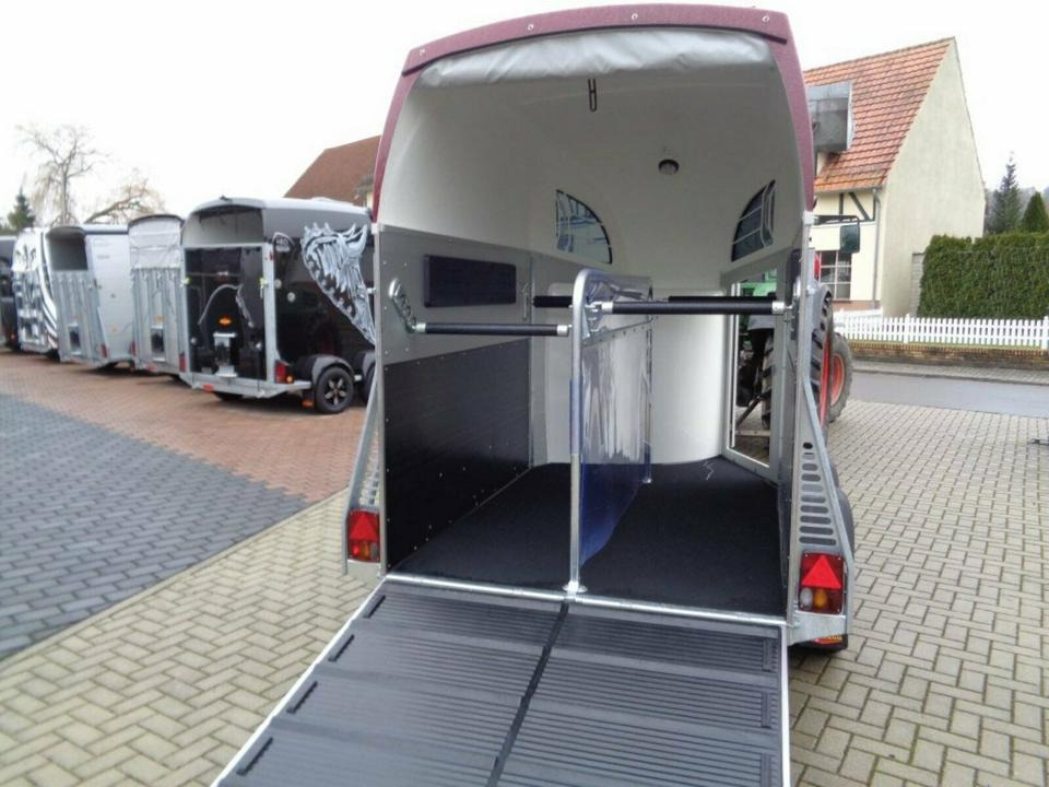 Horse trailer Pferdeanhänger Champion R, SaKa. 100 km/h: picture 7