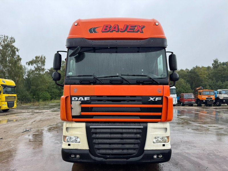 DAF 105 XF 460 Super Space Cab (PERFECT CONDITION / PARFAIT ETAT) - Tractor unit: picture 2 DAF 105 XF 460 Super Space Cab (PERFECT CONDITION / PARFAIT ETAT) - Tractor unit: picture 2