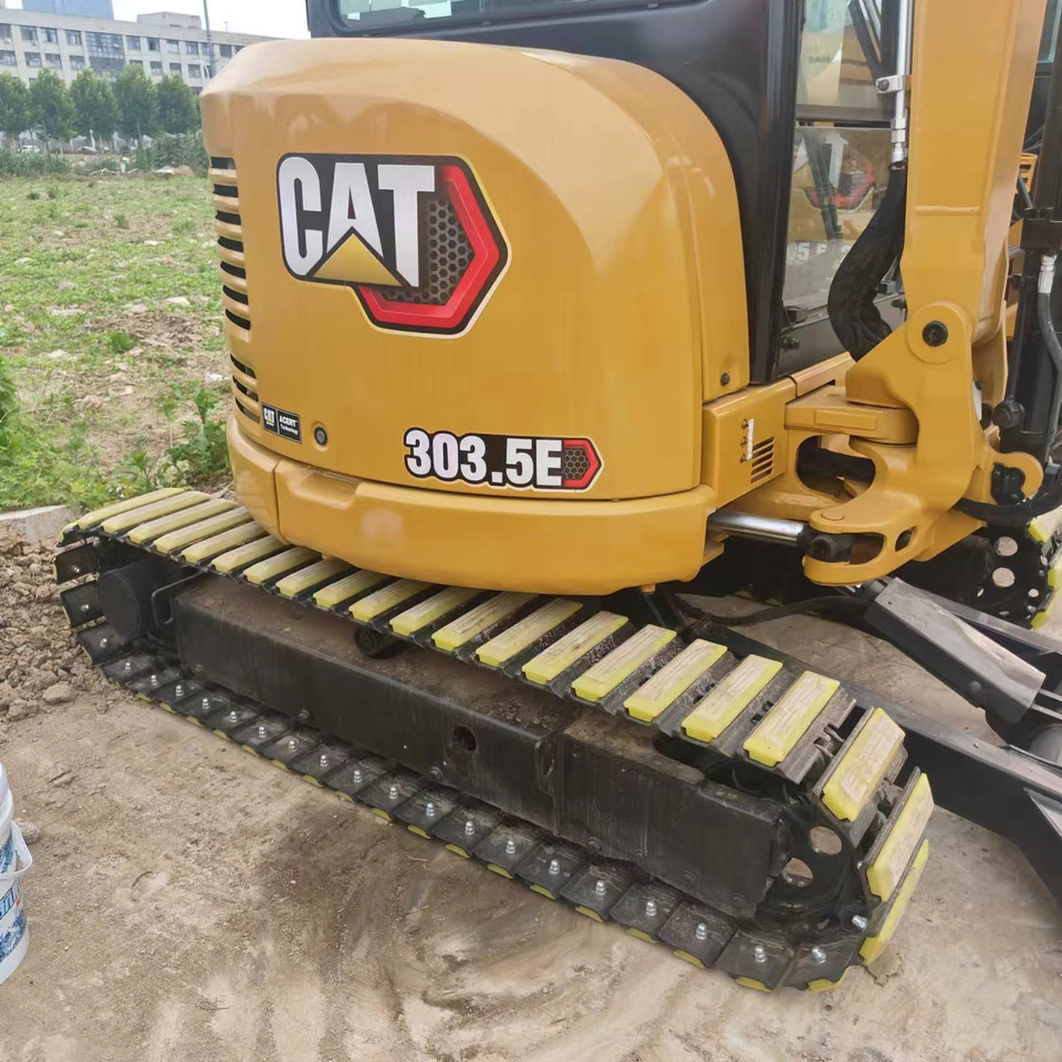 CATERPILLAR 303.5E - Mini excavator: picture 1 CATERPILLAR 303.5E - Mini excavator: picture 1