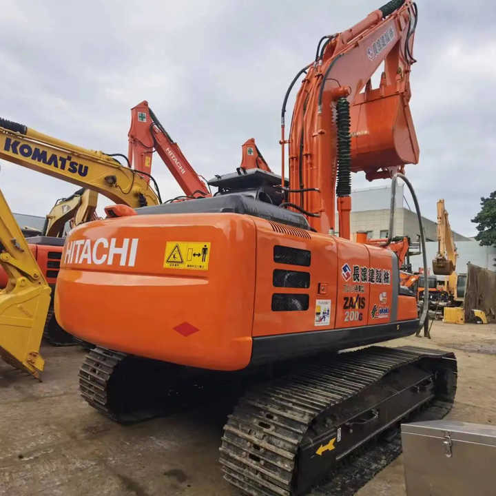 Original Japan Hitachi ZX200-3 Excavator Hitachi Excavator in Low Price for Hot Sale - Crawler excavator: picture 3 Original Japan Hitachi ZX200-3 Excavator Hitachi Excavator in Low Price for Hot Sale - Crawler excavator: picture 3