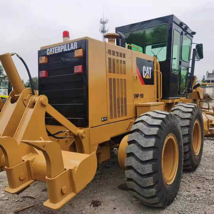 Used CAT 140H Motor Grader From Japan with Excellent Performance Caterpillar 140h in Good Condition for Sale - Grader: picture 4 Used CAT 140H Motor Grader From Japan with Excellent Performance Caterpillar 140h in Good Condition for Sale - Grader: picture 4