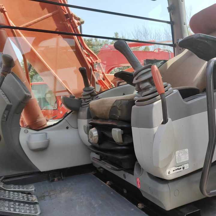 Excavator Used Hitachi ZX130 Excavator Japan Made Hitachi Used Excavator Zx120 Zx130 for Sale [ Copy ] [ Copy ] [ Copy ] [ Copy ]: picture 6